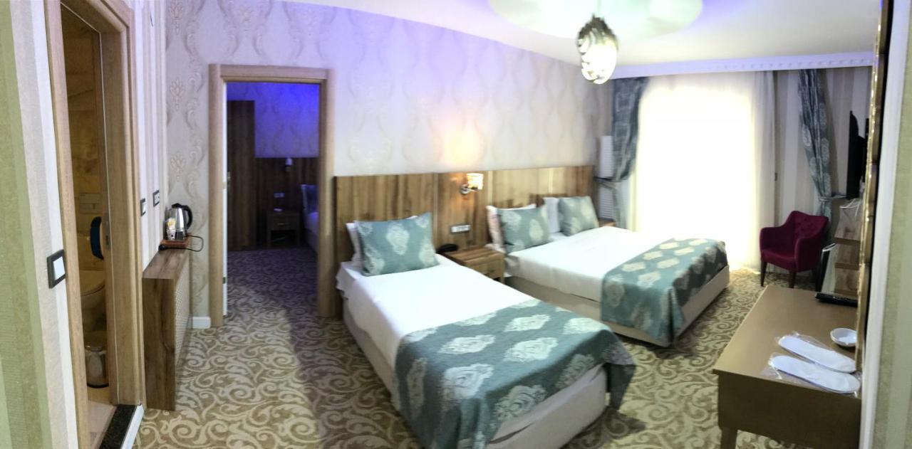 Crystall Hotel Van Eksteriør billede